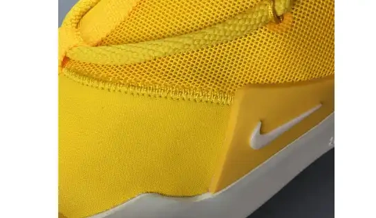 Air 1 Yellow of God AR4237-700  Fear Nike 0630